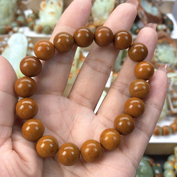 【闪购商品】透闪石质玉手串未镶嵌