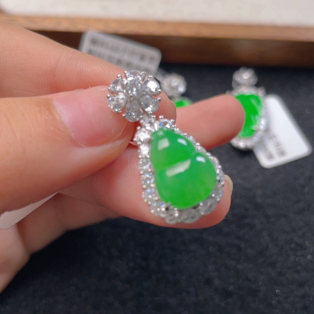 翡翠颈饰银S925镶嵌b b b b b b n