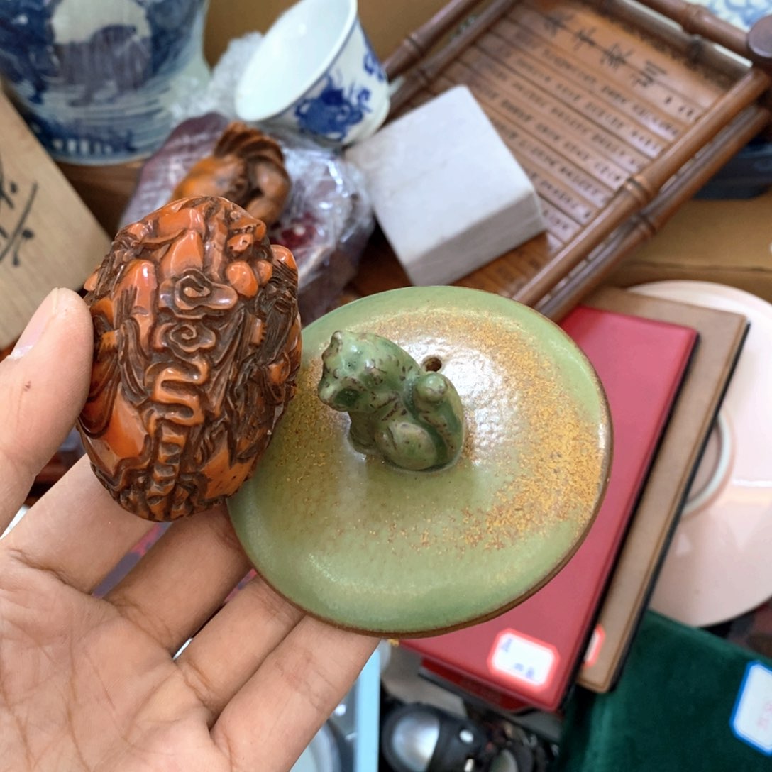 瓷片哈哈哈哈哈笑的