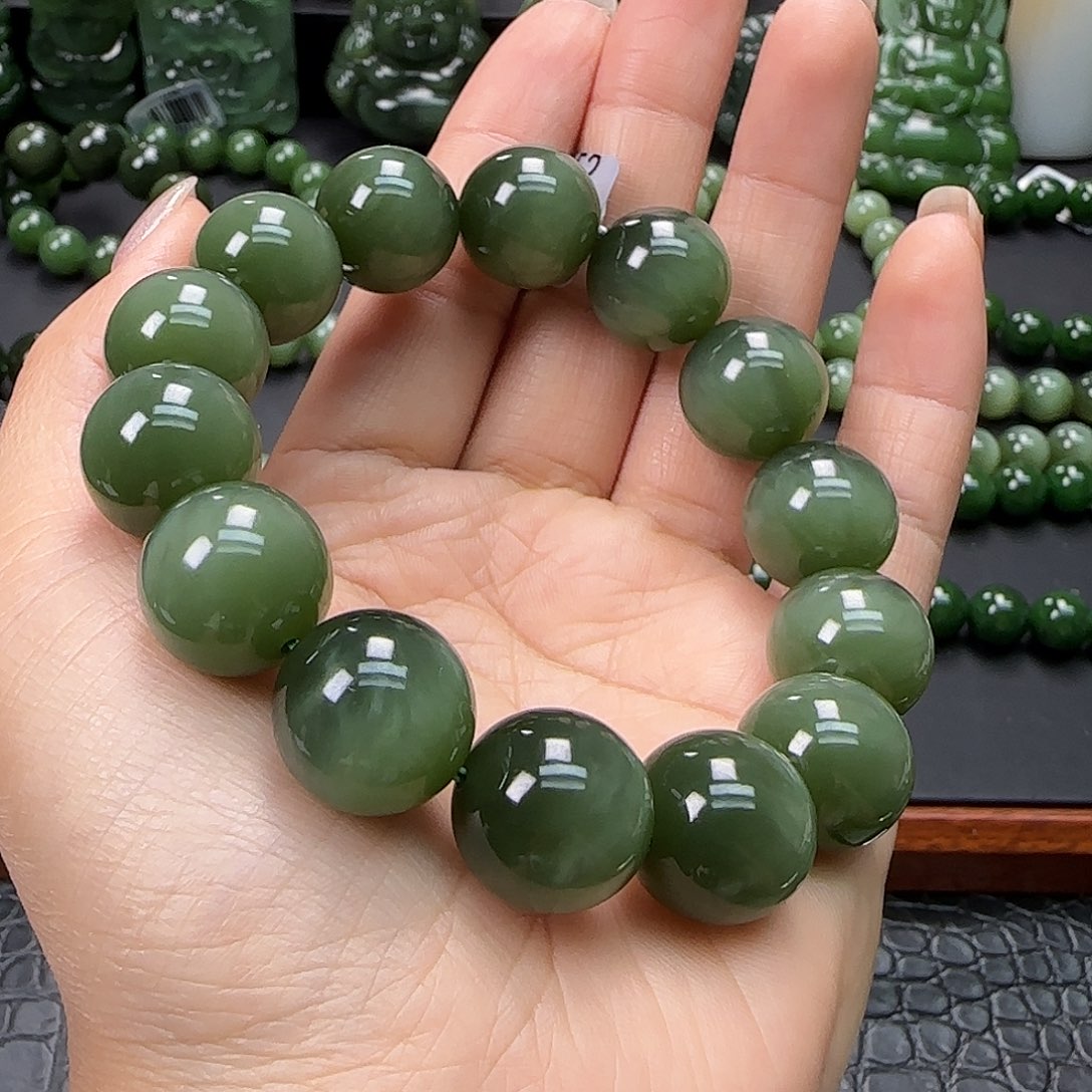 清***月未镶嵌和田玉珠宝奇石