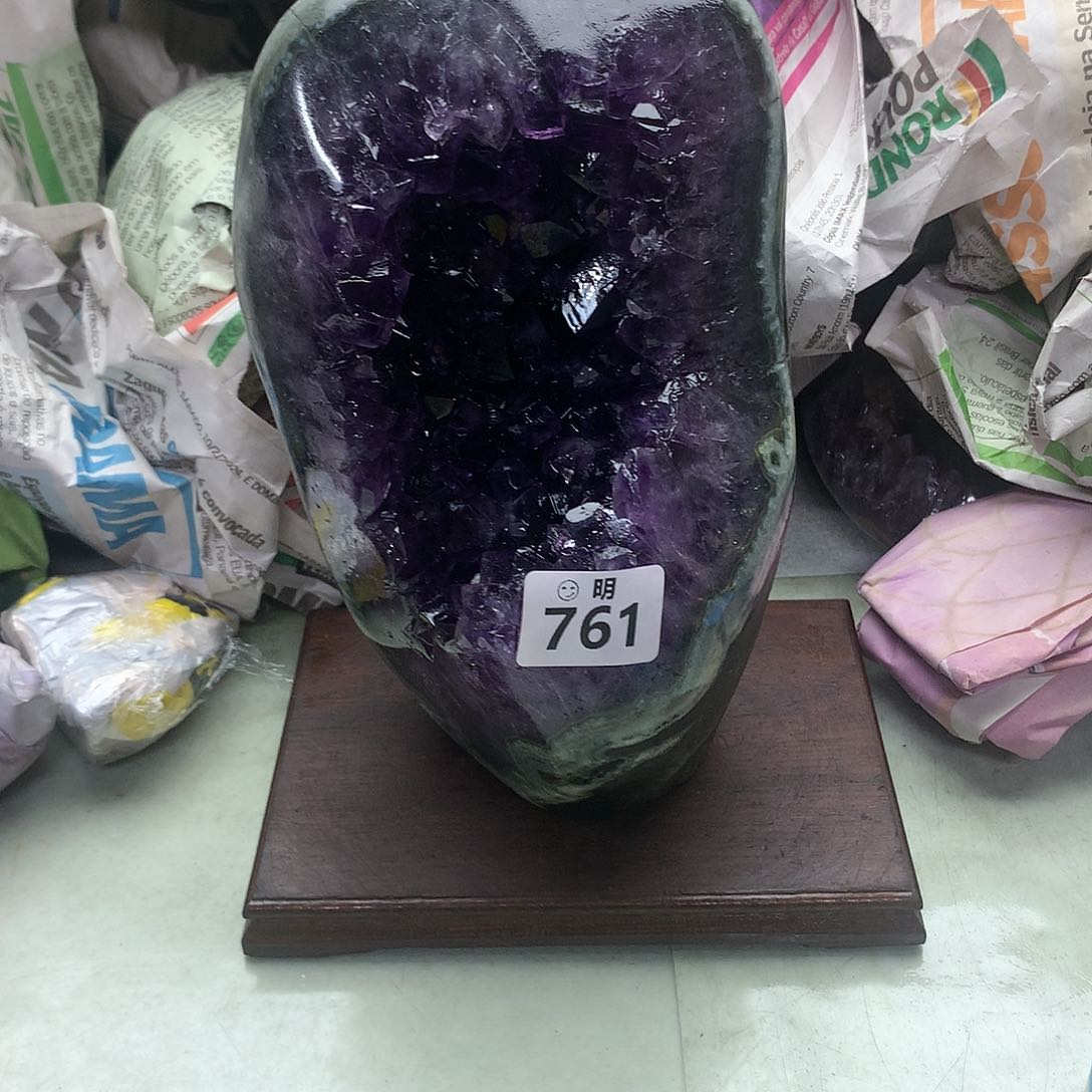 水晶大型摆件（非配饰）未镶嵌