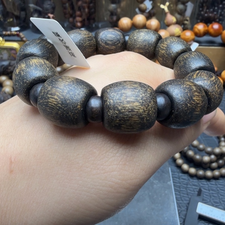 沉香沉香碎屑1.6柬埔寨麻丝沉