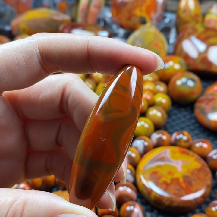 玛瑙/玉髓手串未镶嵌