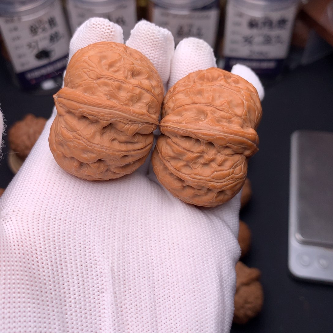 文玩核桃吊坠43元宝