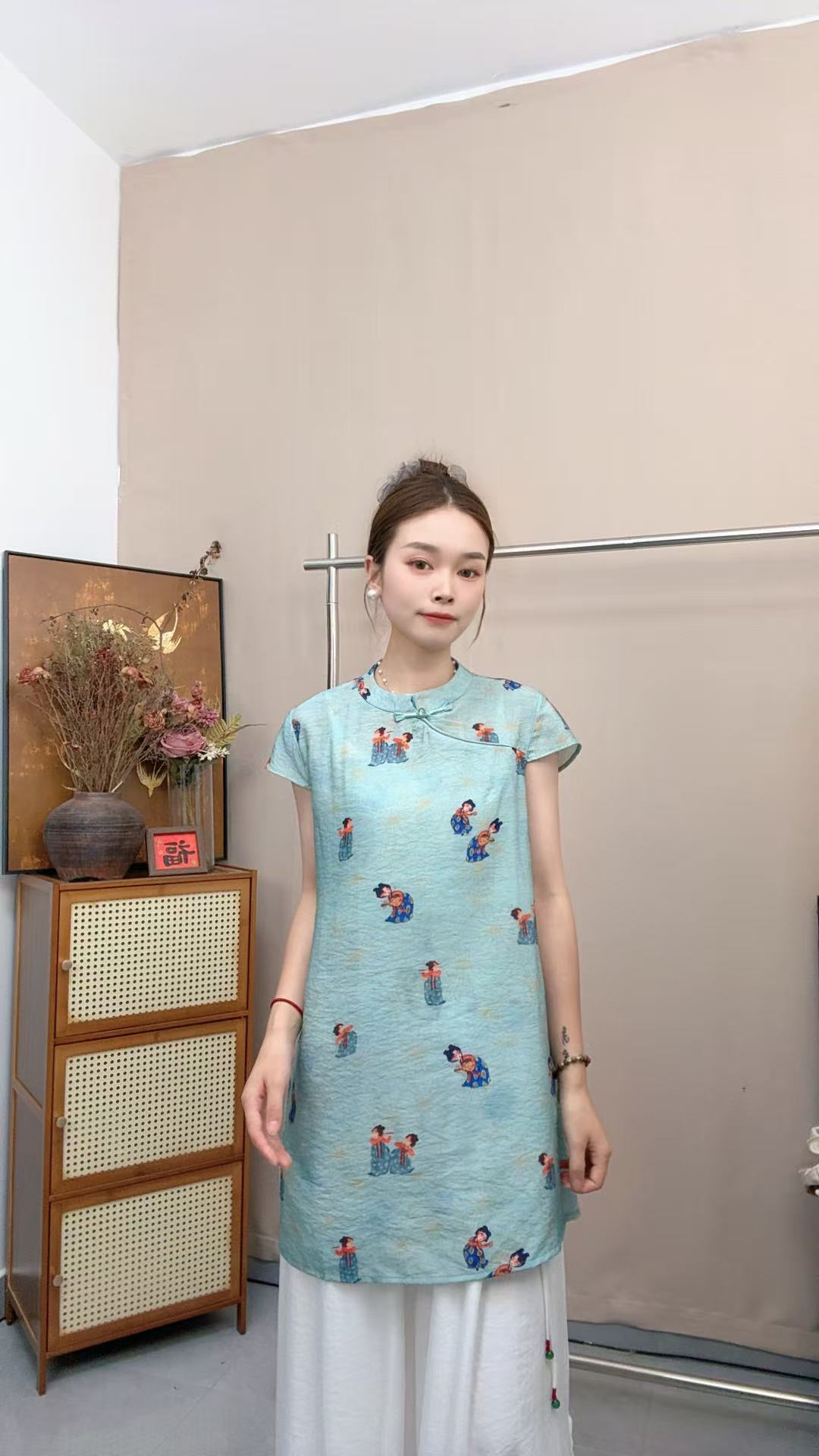 知喜  唐美人   2025夏季新款新中式立领提花斜襟气质上衣复古