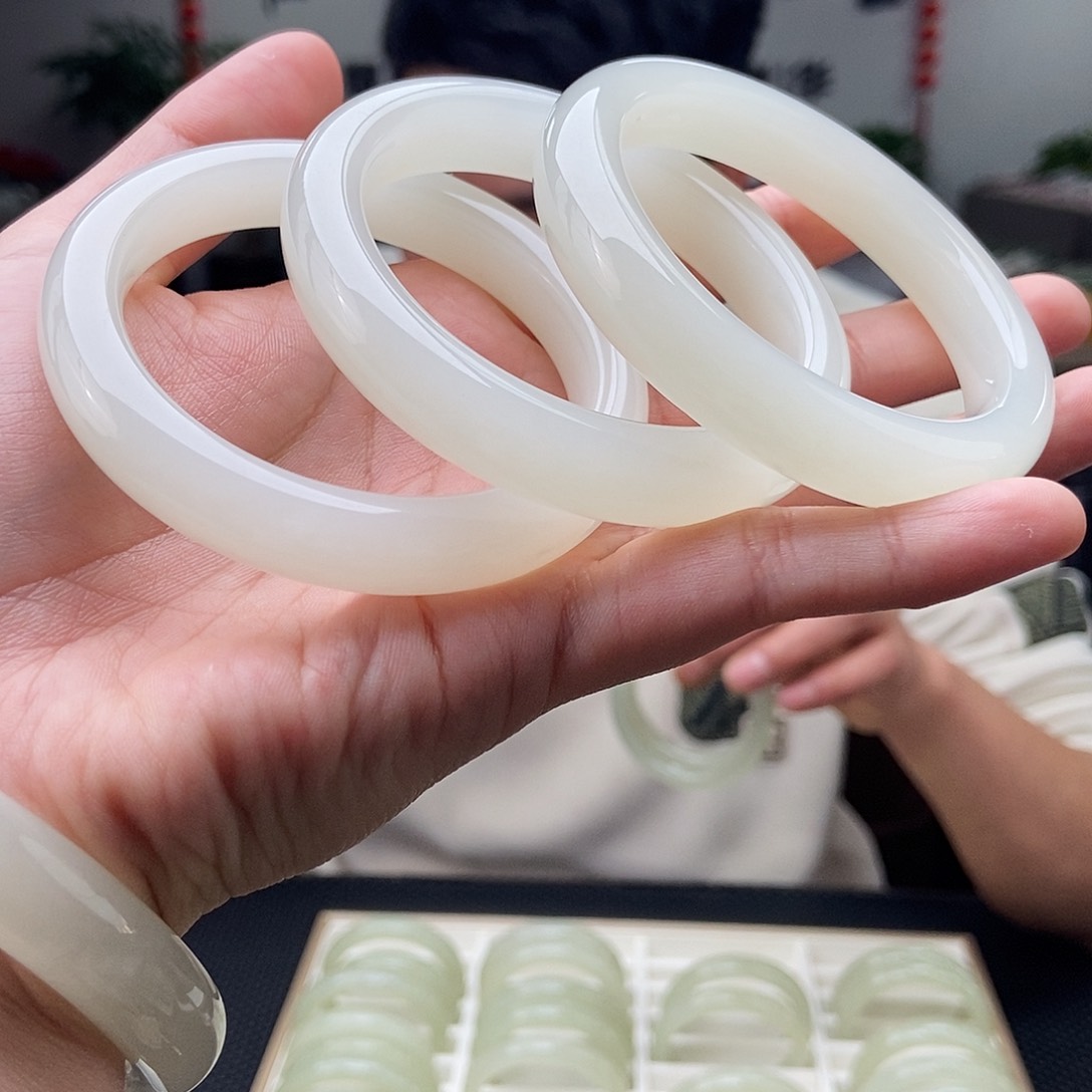 和田玉53-58颜色多样性发拍一发一未镶嵌