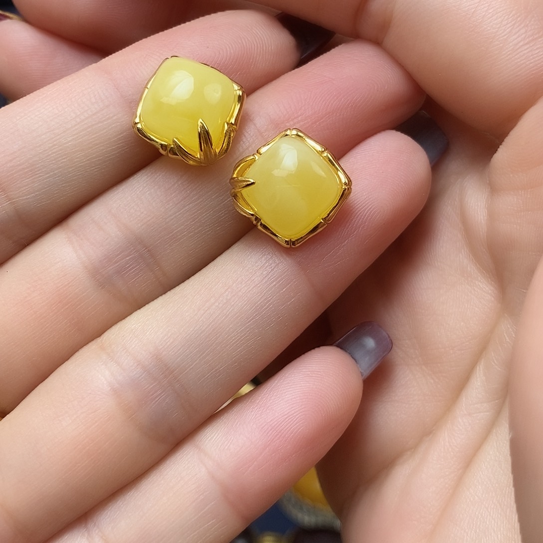 蜜蜡耳饰银S925镀金镶嵌