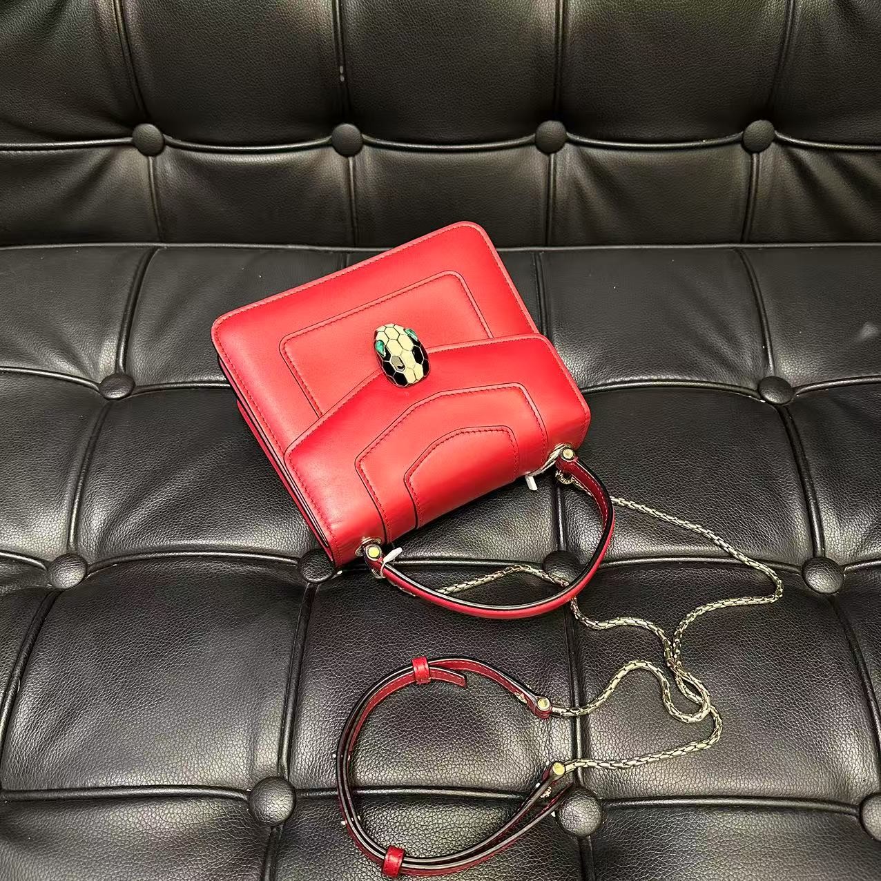 95新 BVLGARI/宝格丽 二弟/95新/1781/单肩包