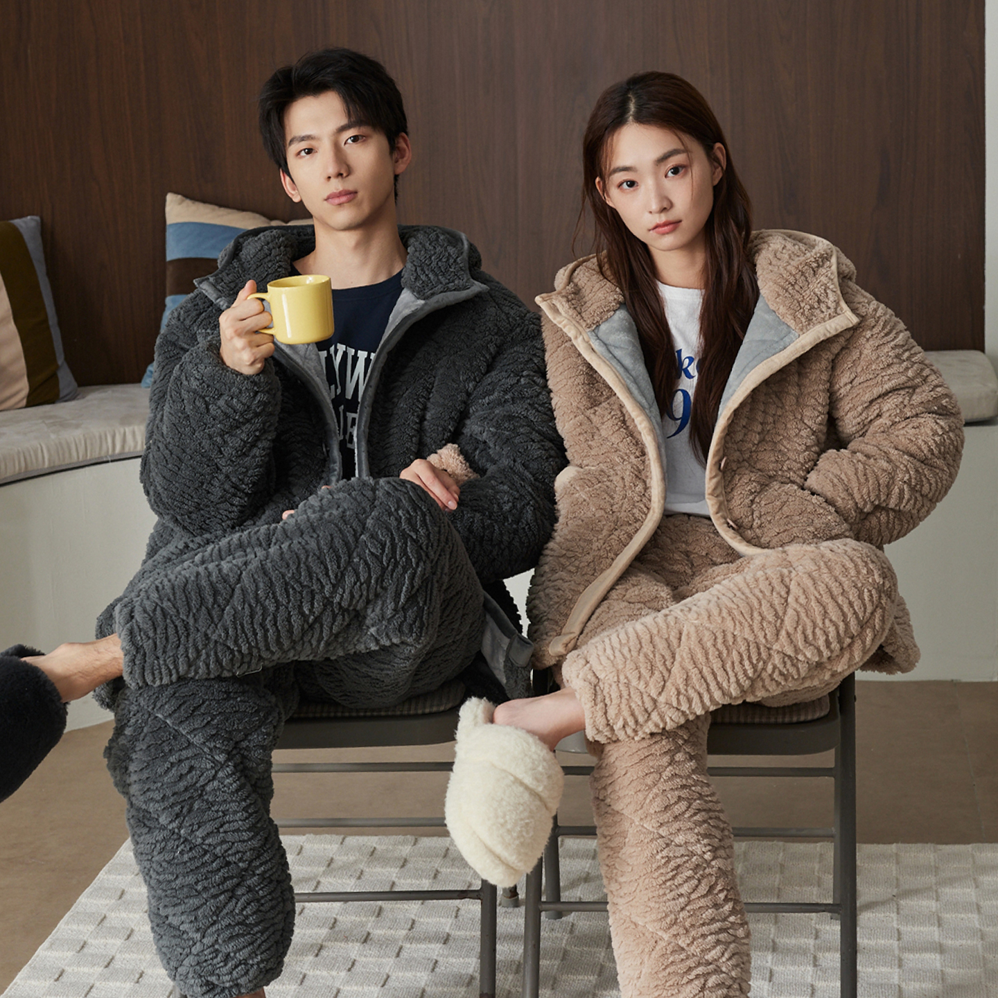 芬腾新款女士三层夹棉冬季睡衣加绒加厚保暖长袖长裤家居服套装