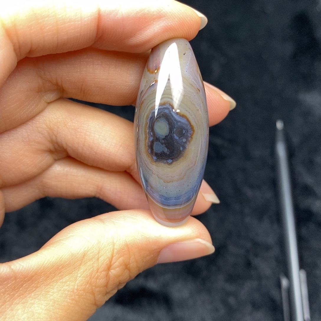 玛瑙/玉髓颈饰未镶嵌唐****育