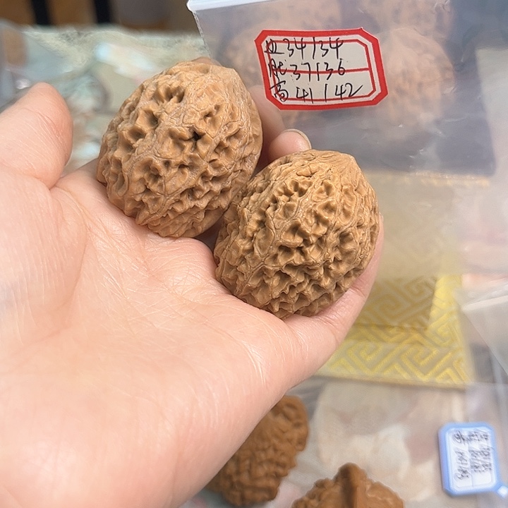 文玩核桃把件非嫁接将军榜