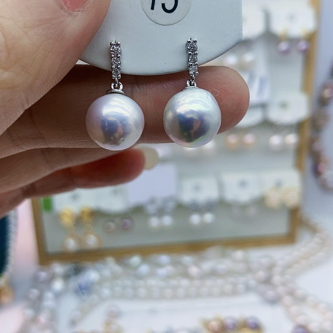 淡水珍珠耳饰未镶嵌