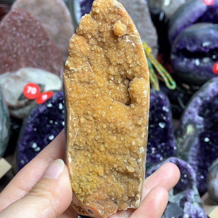 水晶摆件未镶嵌捡漏