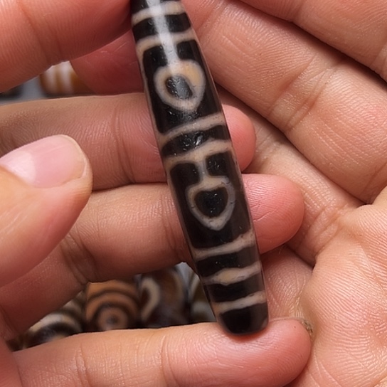 人***a玛瑙/玉髓未镶嵌颈饰