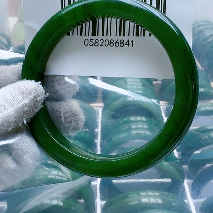 和田玉（碧玉）手镯未镶嵌62