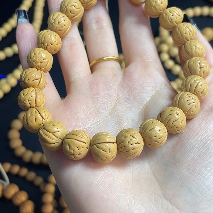 湫***¾桃核吊坠111111111