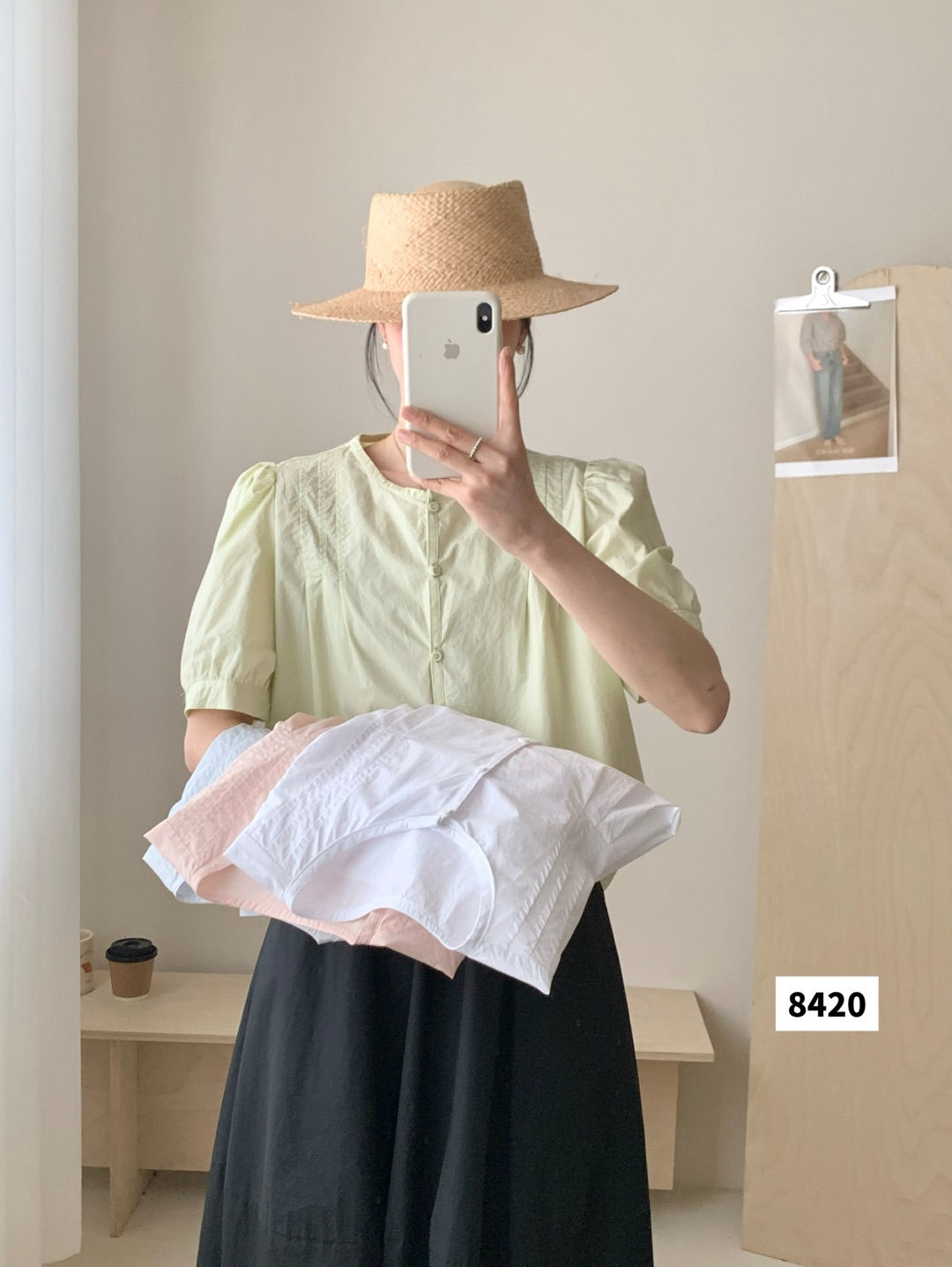 8420 纯色冰棉捏褶圆领短袖衬衫