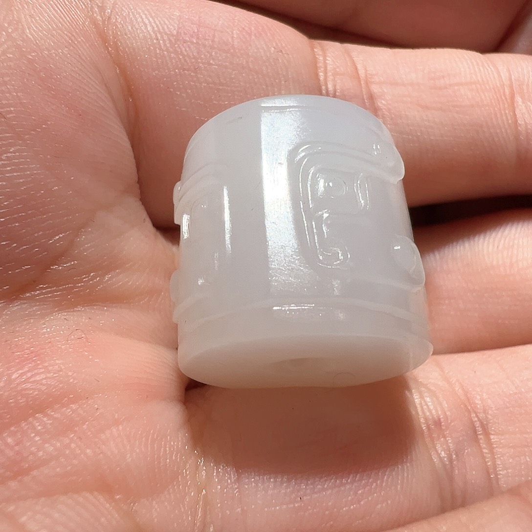 【闪购商品】和田玉未镶嵌颈饰东**哦