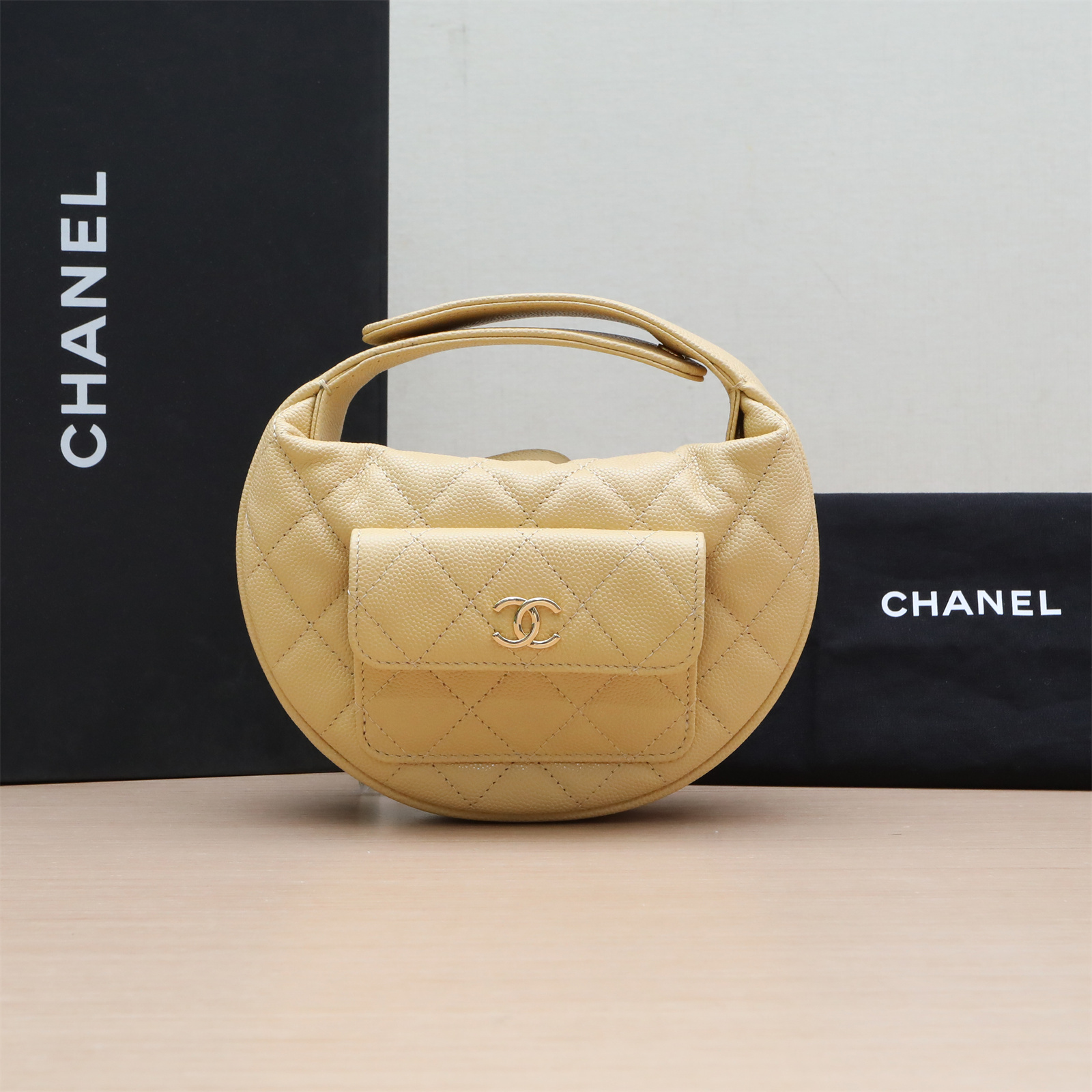 99新 Chanel/香奈儿 小花双双 23B 呼啦圈月牙包 黄色 镭射标