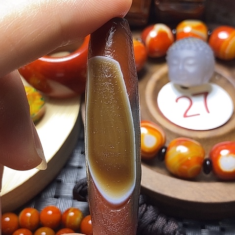 未镶嵌颈饰玛瑙/玉髓藏****馆