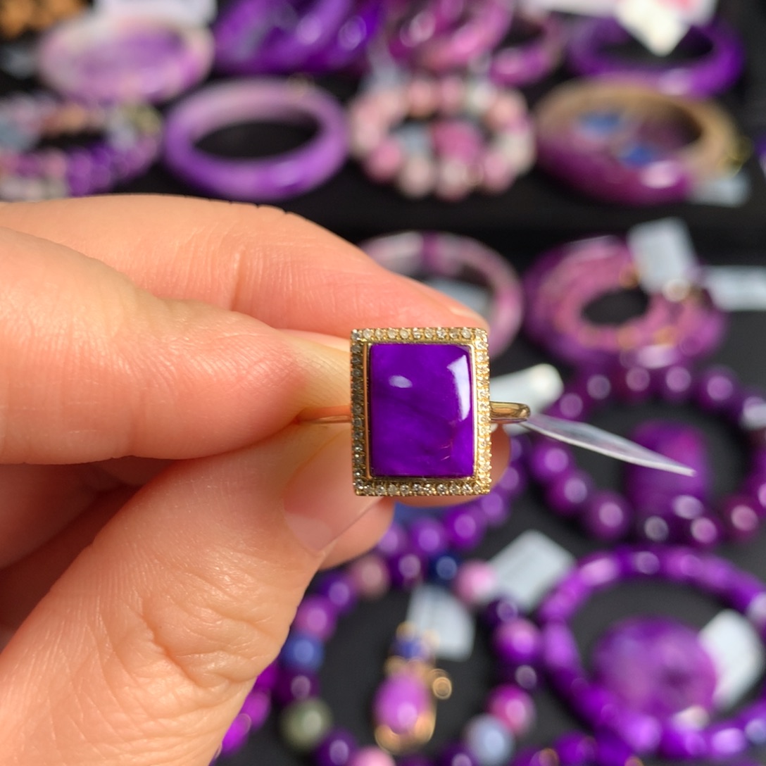 苏纪石（舒俱来）凝胶紫戒指18K金镶嵌