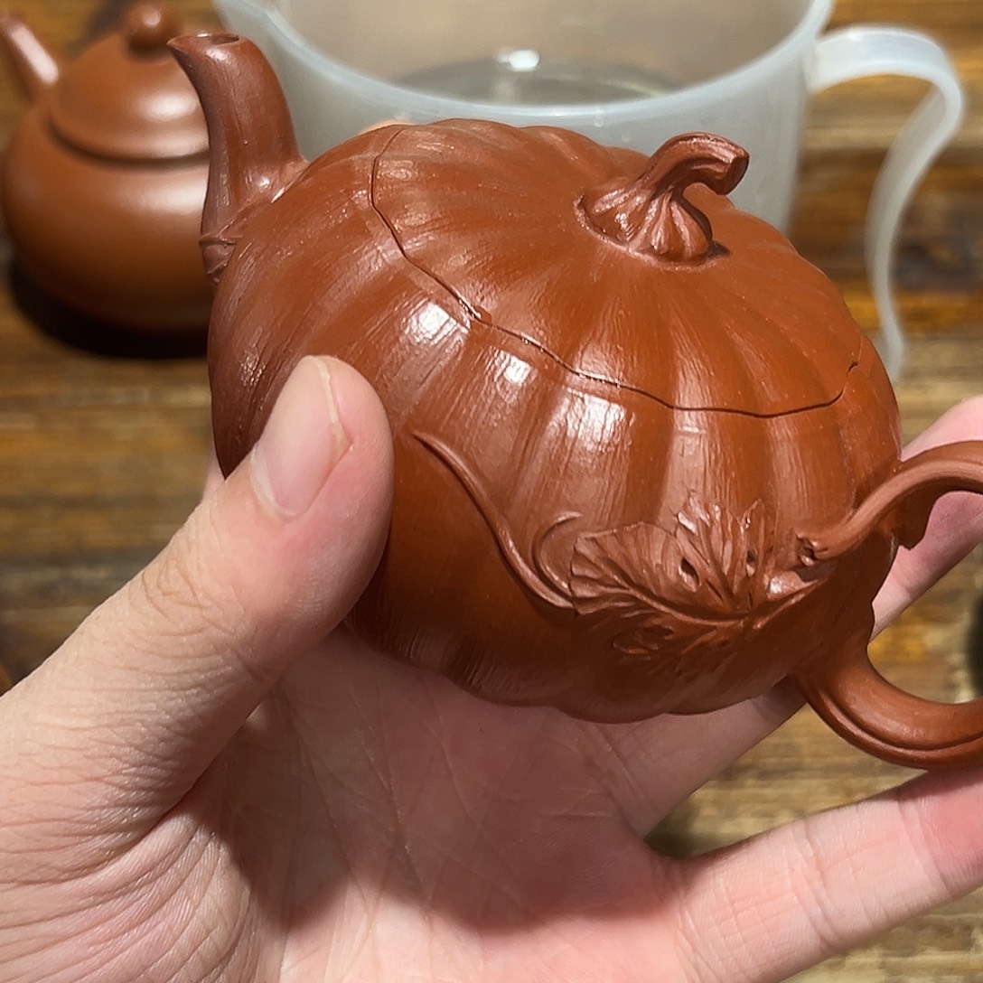 茶壶紫砂紫砂的味道很浓很