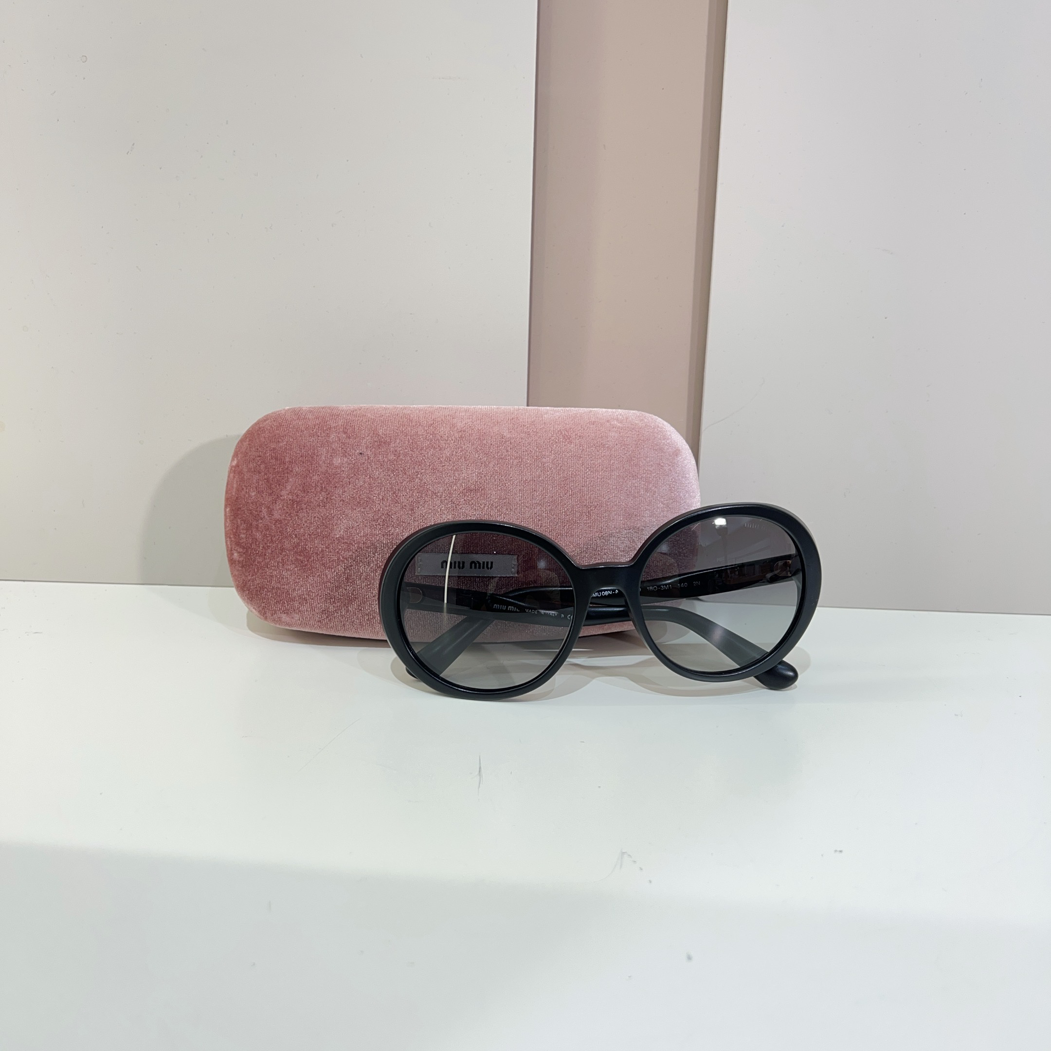 95新 MIU MIU/缪缪 缪缪墨镜 cj4619