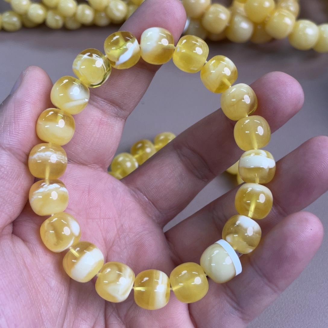 琥珀裸石未镶嵌21900000000