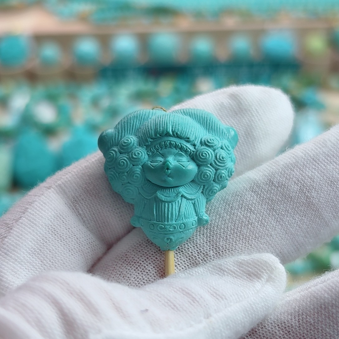 绿松石未镶嵌珠宝奇石