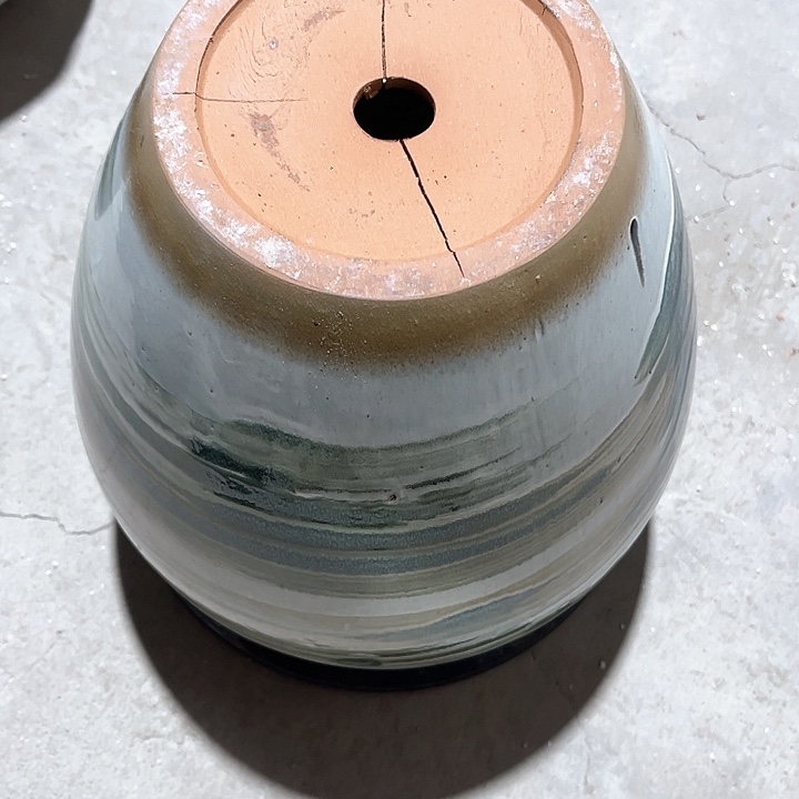 紫砂口径27高度31一只瑕疵