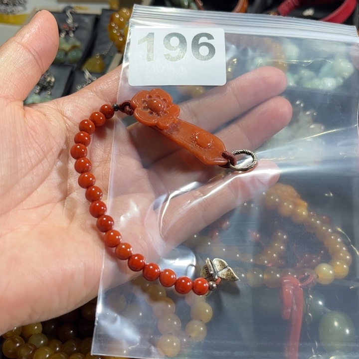 蛇纹石玉手牌未镶嵌花***到