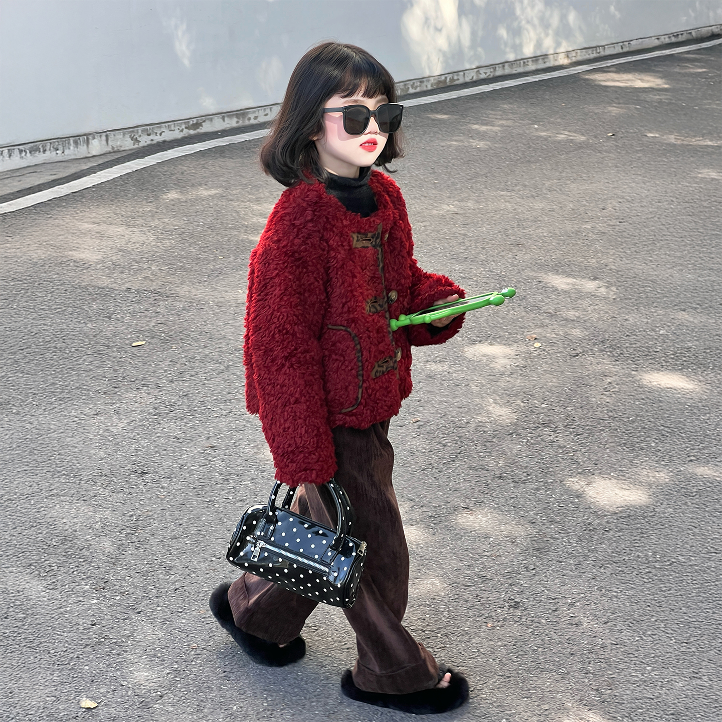 女童冬季小香风套装2025新款女孩本命年加厚外套儿童超好看休闲裤