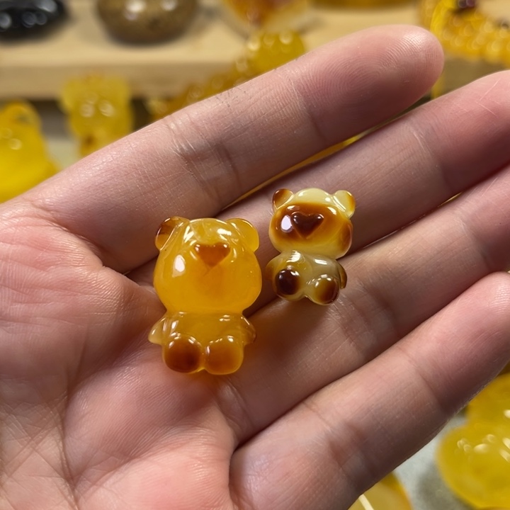 琥珀颈饰未镶嵌琥珀蜜蜡