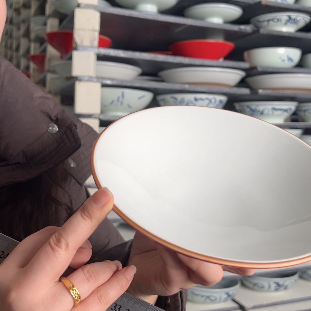 碗微瑕外红内白8寸高足斗碗福利