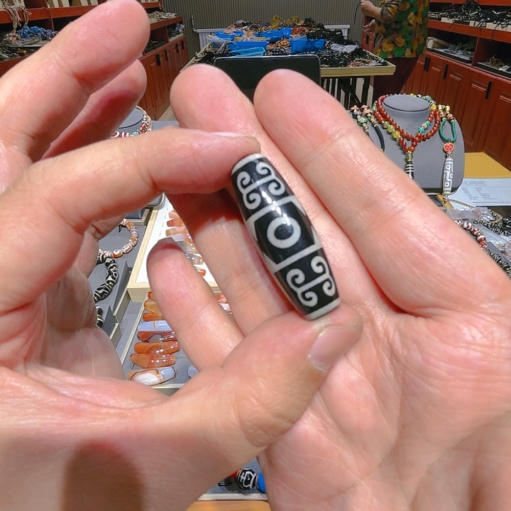 未镶嵌玛瑙/玉髓珠宝奇石