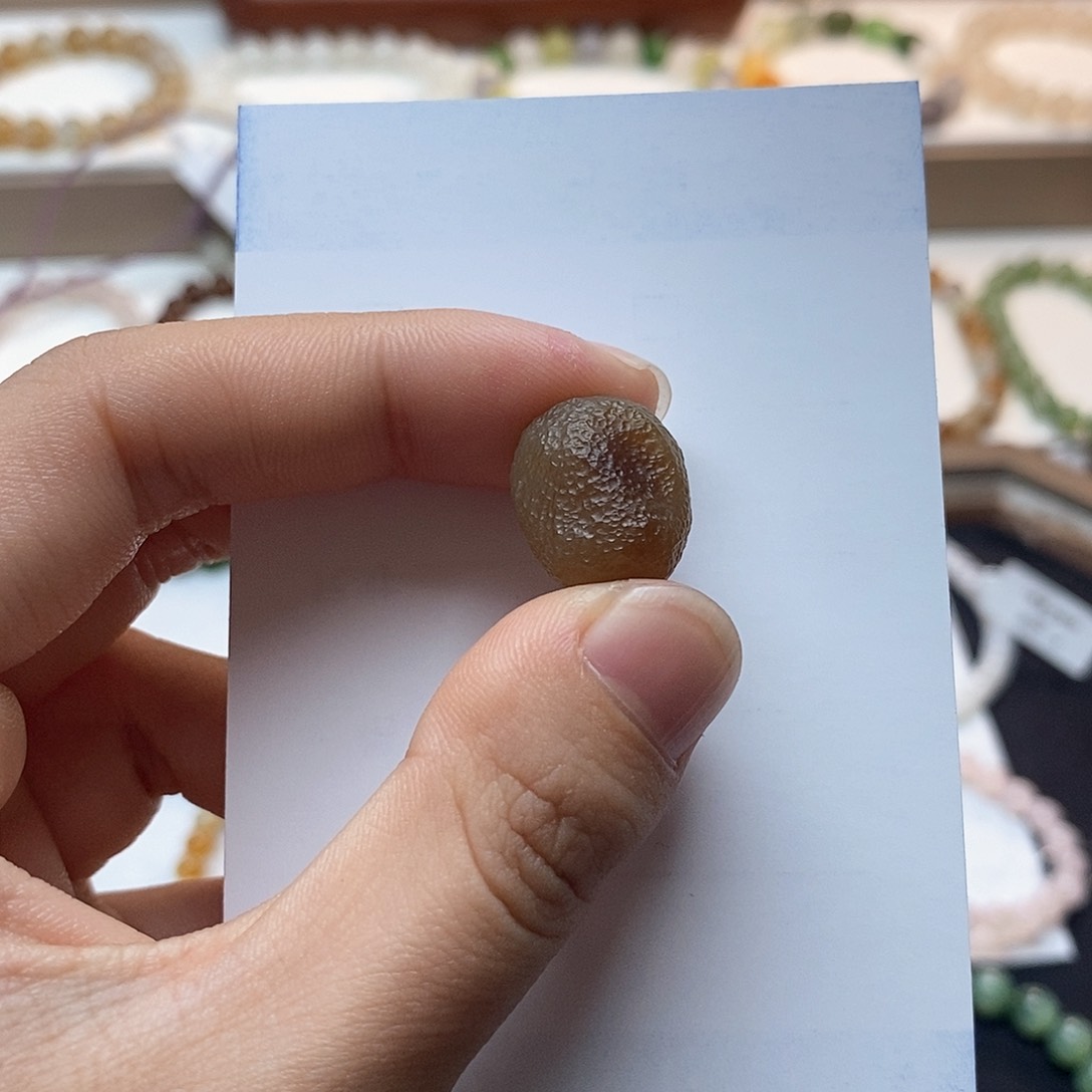 和田玉颈饰未镶嵌且末红糖随性老光珠