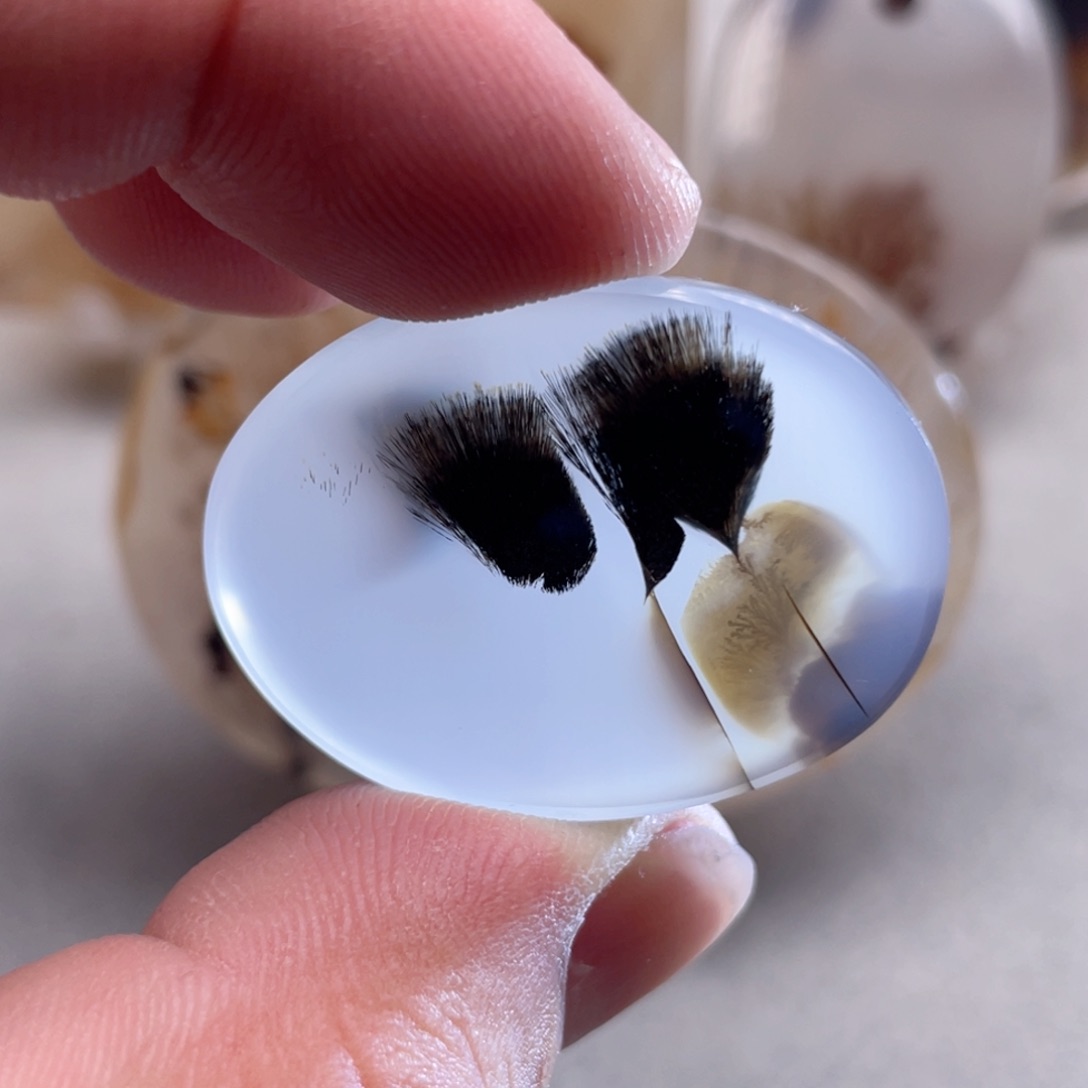 【闪购商品】玛瑙/玉髓颈饰合金