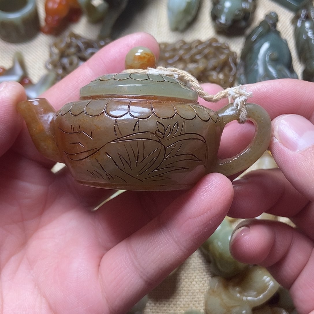 和田玉挂件未镶嵌