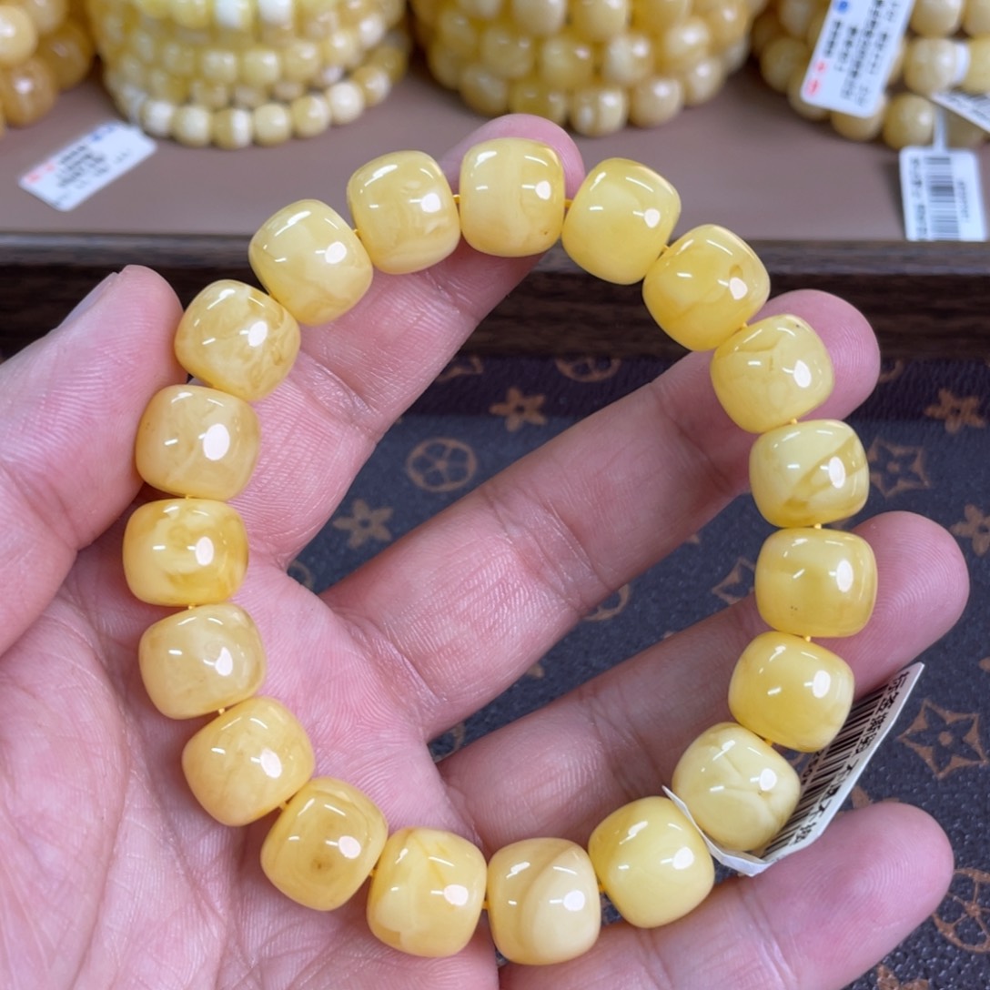 蜜蜡裸石未镶嵌02000000000