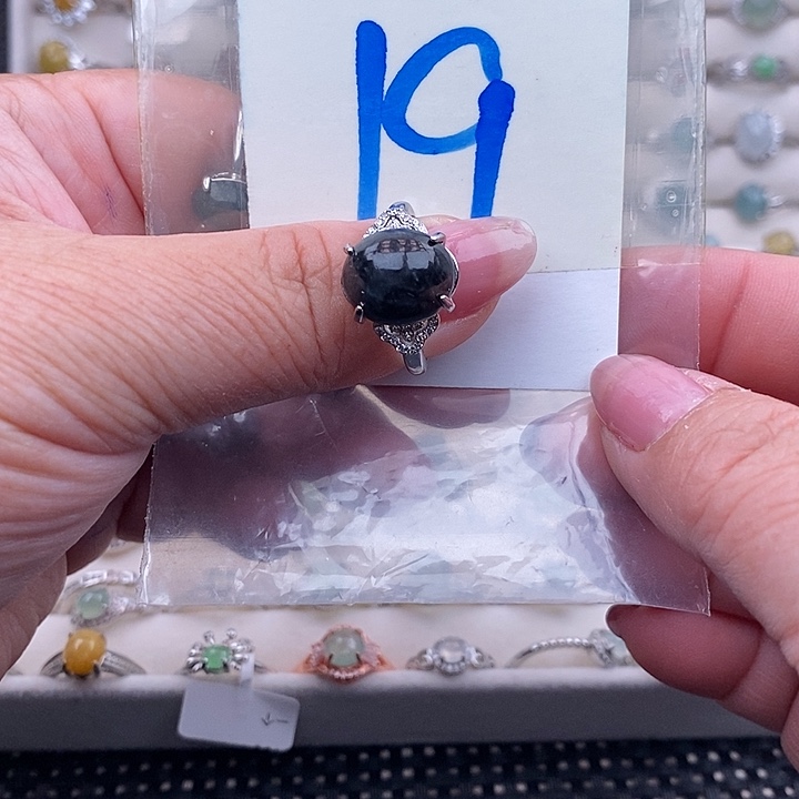 未镶嵌戒指翡翠缅甸