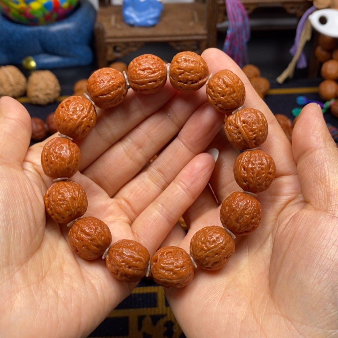 桃核手串小麒麟手串