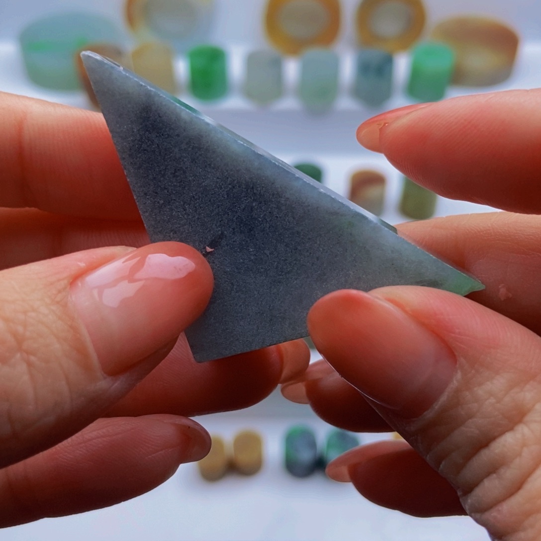 翡翠挂件未镶嵌定制