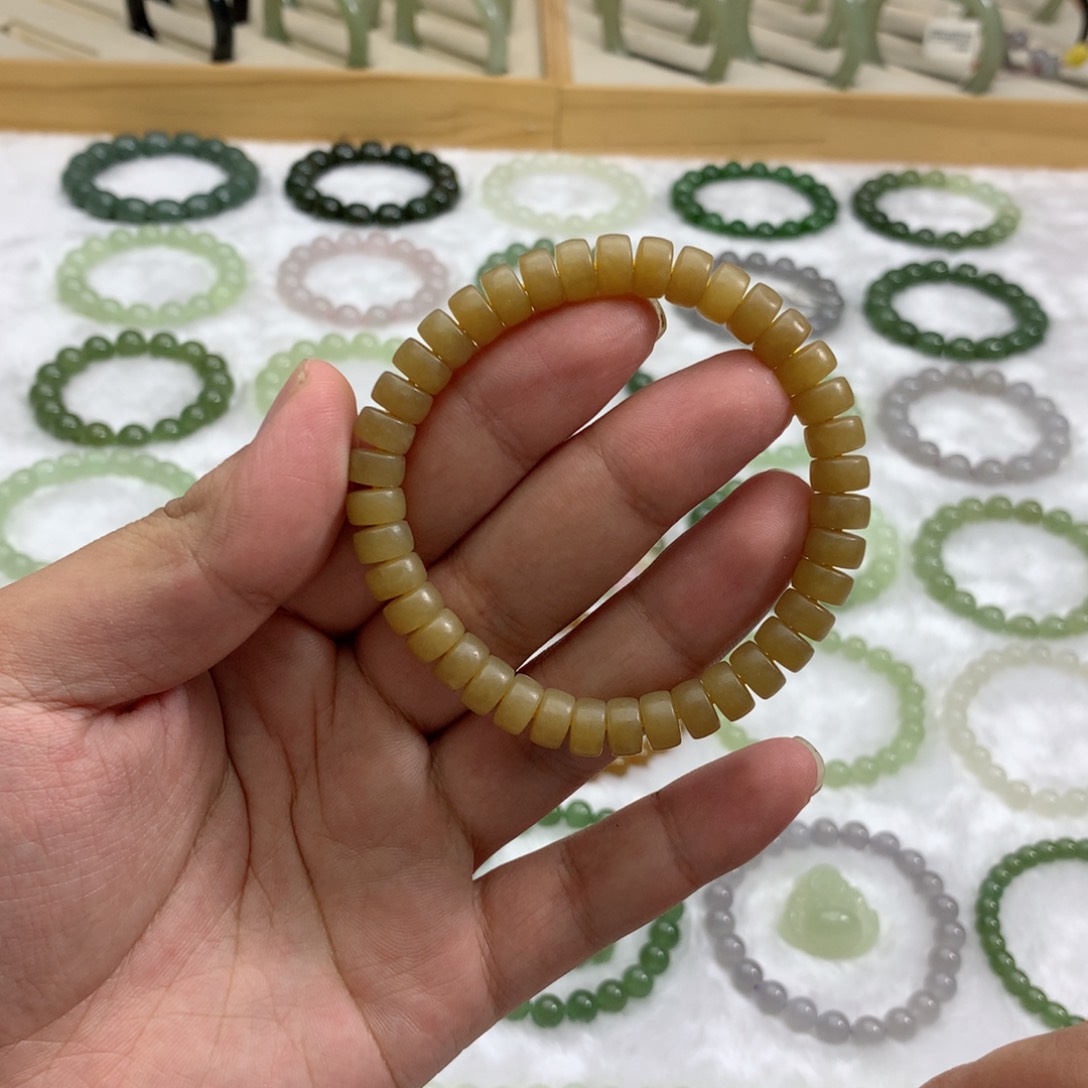 未镶嵌手串和田玉（且末糖药片8.3）