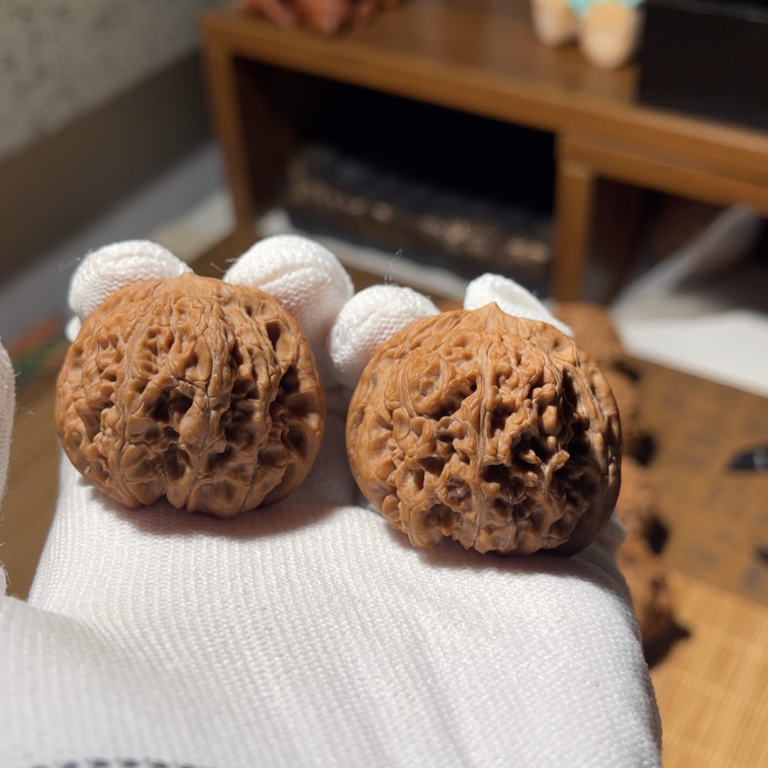 文玩核桃把件36 龙洞屿手扒皮，全品，不退不换