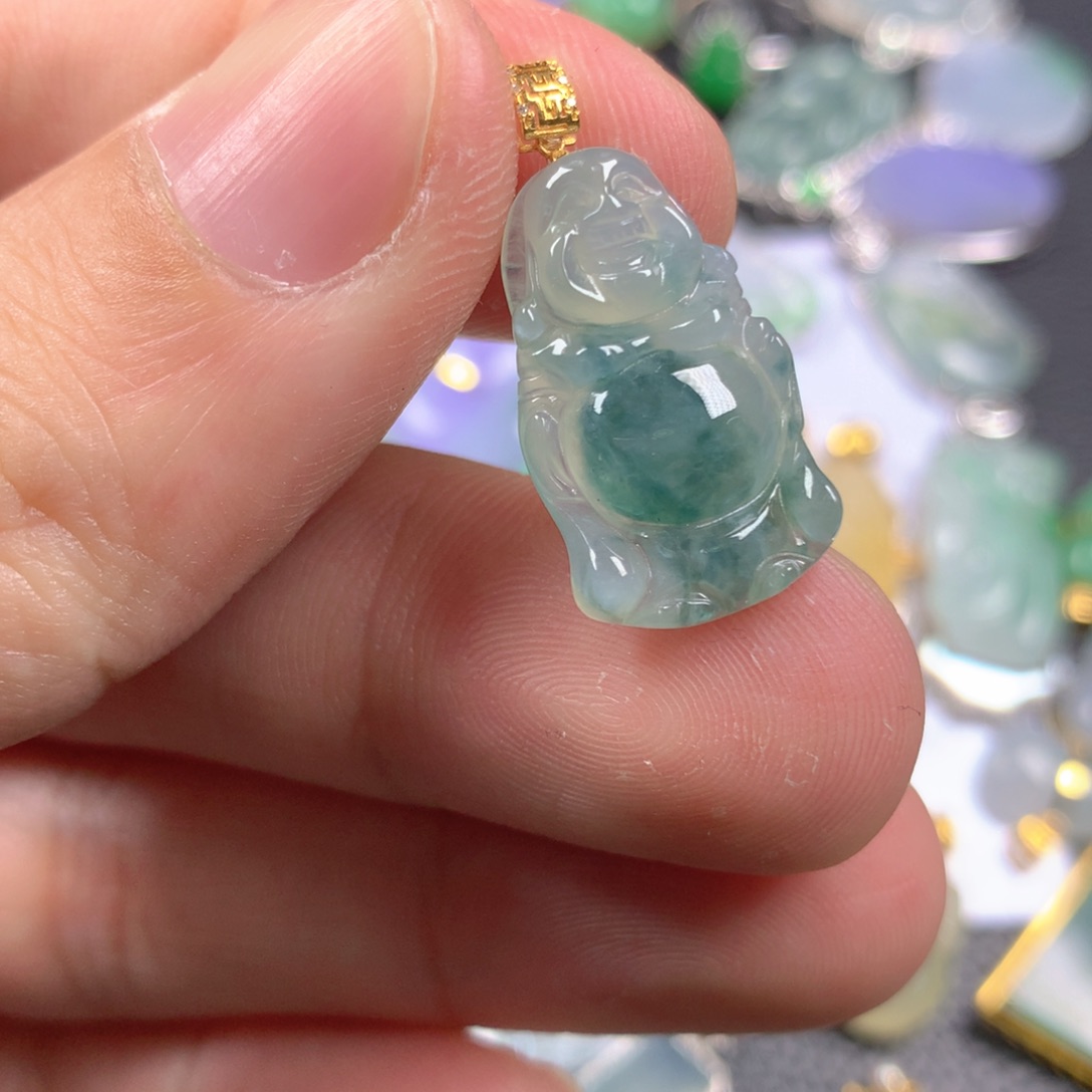 【闪购商品】翡翠颈饰18K金镶嵌翡翠