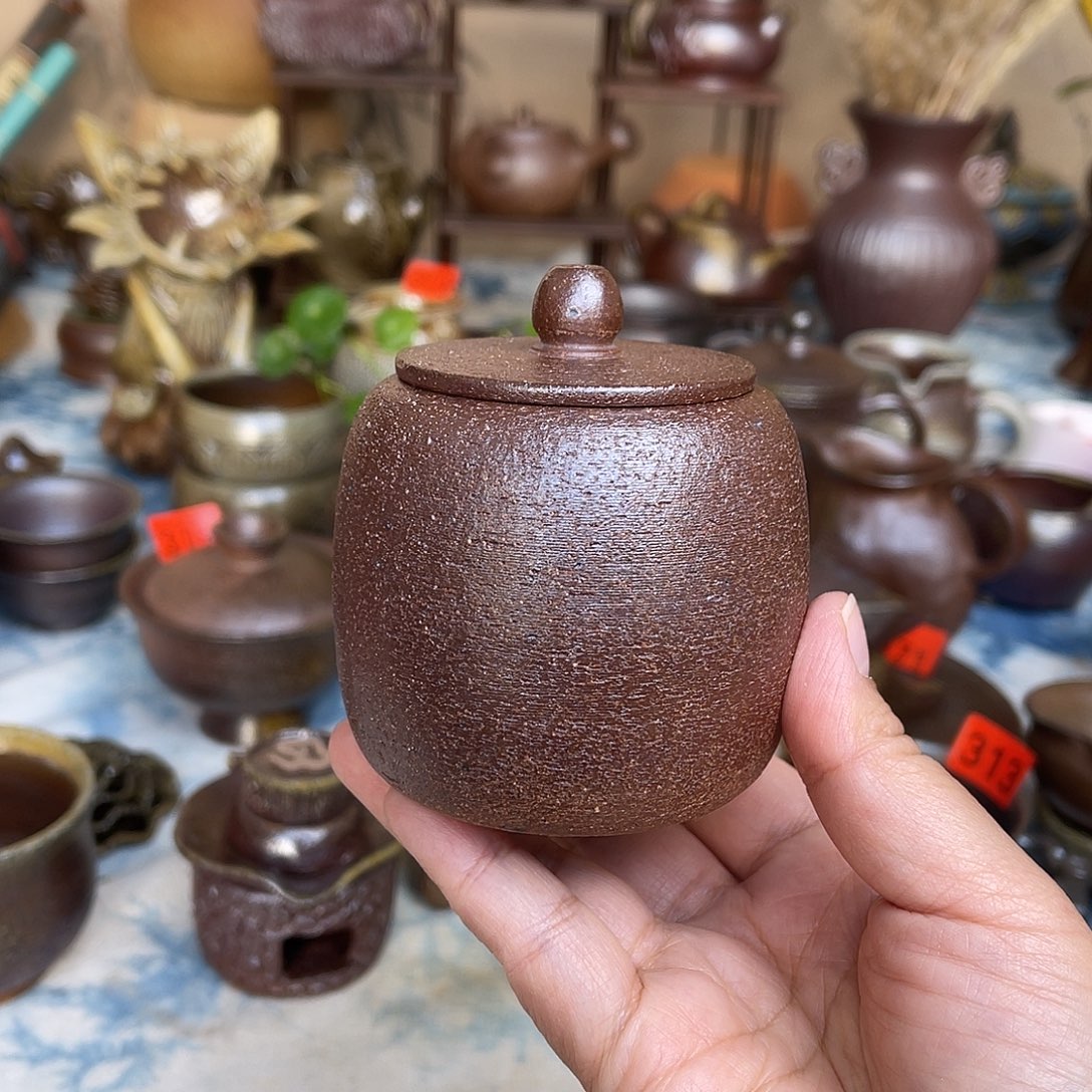 薄胎粗陶手工小罐