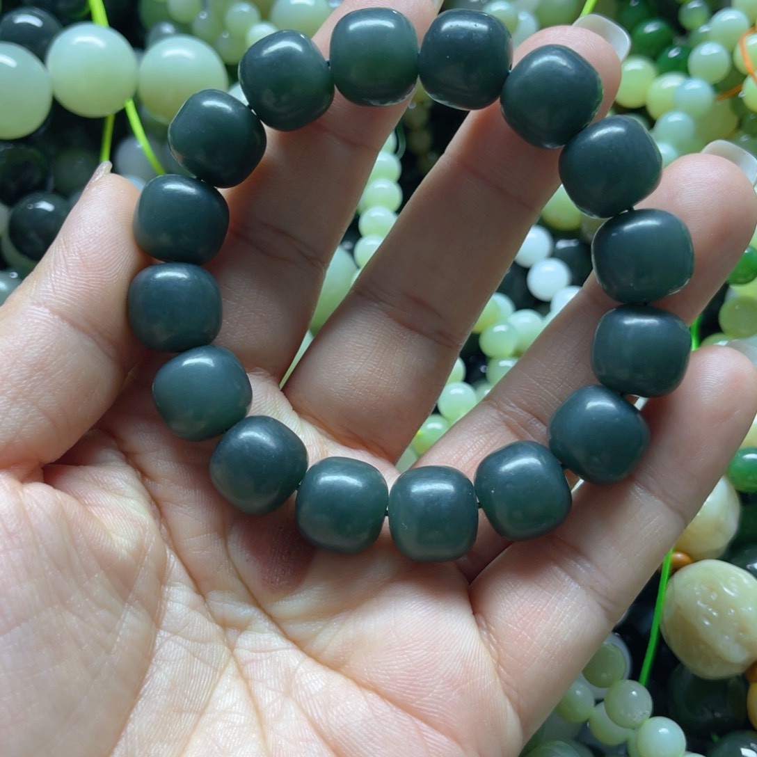 和田玉手链未镶嵌