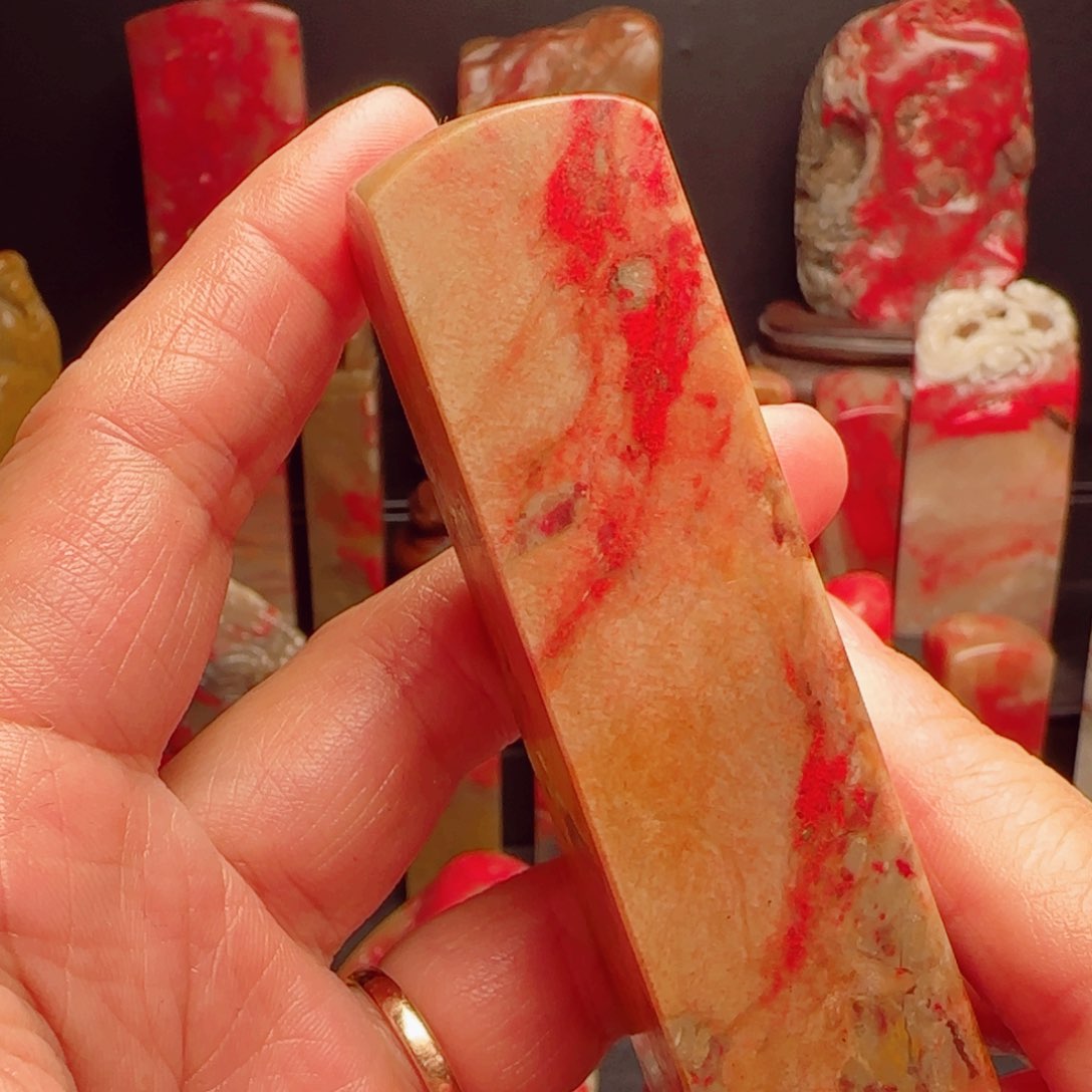 昌化石昌化鸡血石