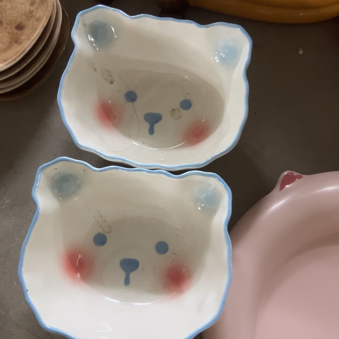 搪瓷蓝色小熊碗两个