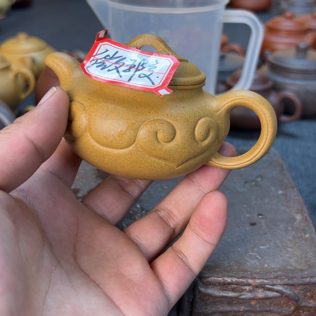 紫砂茶壶微瑕仿古如意